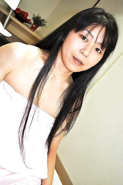 coquine Asiatique milf Yasuko